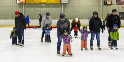 learn to skating with parents